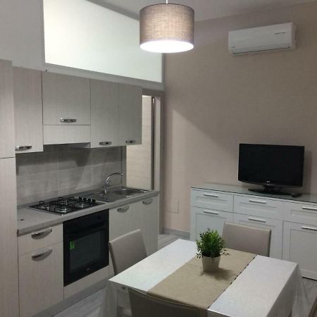 Alloggio Tulipano Apartment Acerra ภายนอก รูปภาพ